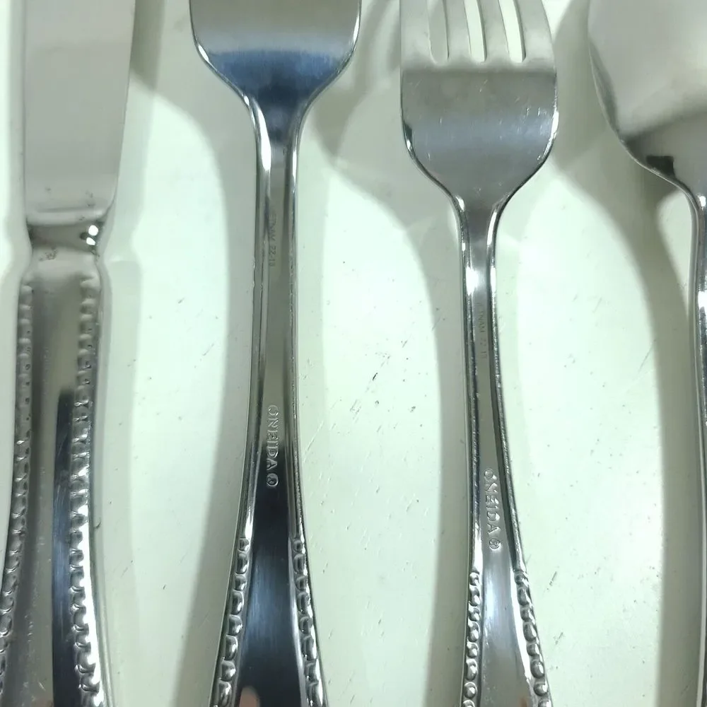 Oneida Pebblebrook Silverware Single Set Of Five Pices